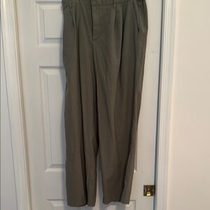 Women’s trousers olive green
